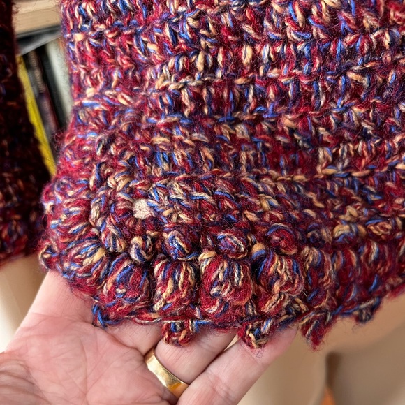 Vintage Handmade crochet knit chunky v neck fitted sweater Size M - Picture 6 of 8